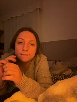 Snapshot of Sashabunny chatting on 03.19.26 Sashabunny online show from 03.19.26