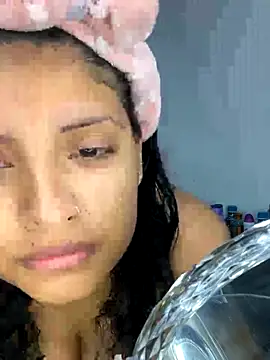 Snapshot of tati__22 chatting on 09.20.25 tati  22 online show from 09.20.25