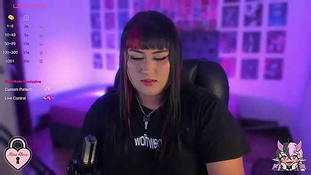 Snapshot of Tellme_Alexa chatting on 11.06.25 Tellme Alexa online show from 11.06.25