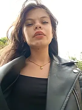 Violeta 12- online show from 04.21.26