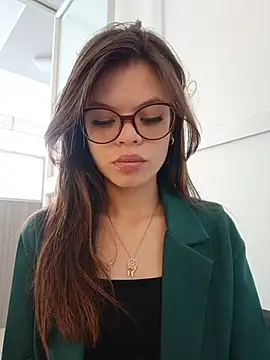 Snapshot of Violeta_12- chatting on 06.22.26 Violeta 12- online show from 06.22.26