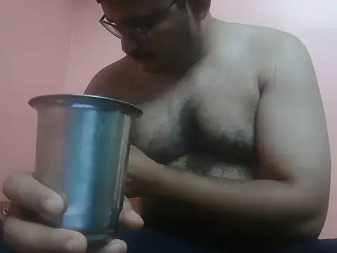 Snapshot of naughtymike0007 chatting on 08.02.26 naughtymike0007 online show from 08.02.26