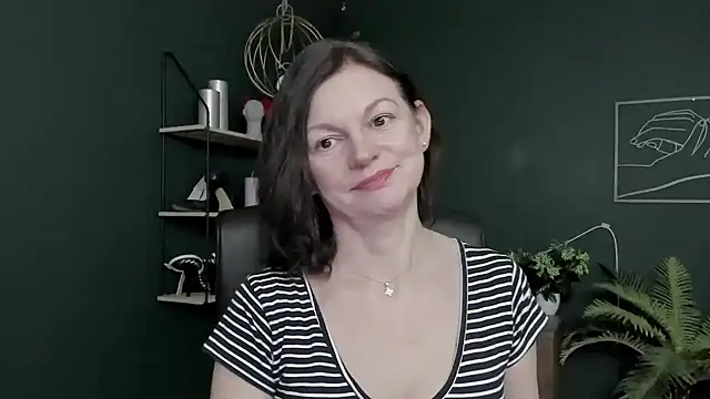 VivianWILD online show from 03.16.26