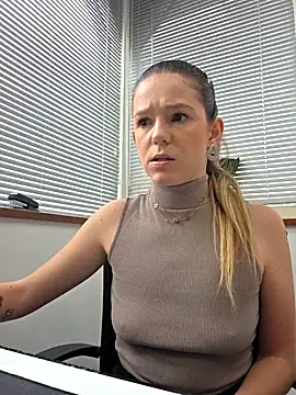 lucie mehott online show from 05.19.26