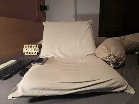 cloudboy kk8 online show from 12.17.25