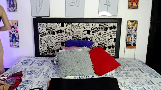 Snapshot of Rihana14 chatting on 11.08.25 Rihana14 online show from 11.08.25