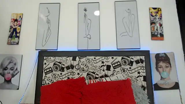 Rihana14 online show from 04.25.26