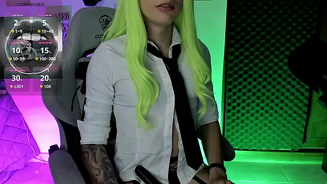 Snapshot of sofi_pretty_uwu- chatting on 11.02.25 sofi pretty uwu- online show from 11.02.25