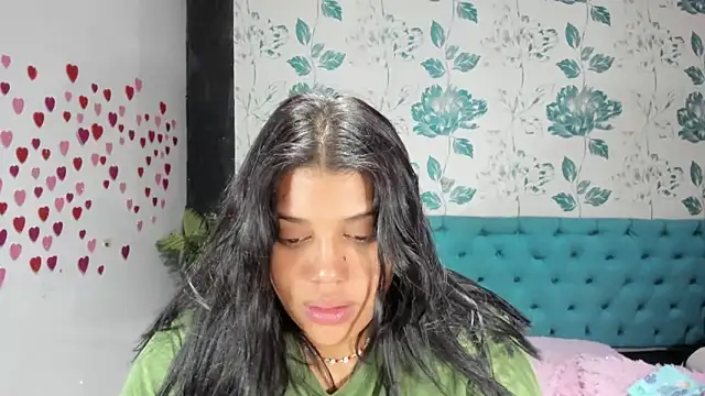 Snapshot of LindaBreeS chatting on 03.15.25 LindaBreeS online show from 03.15.25