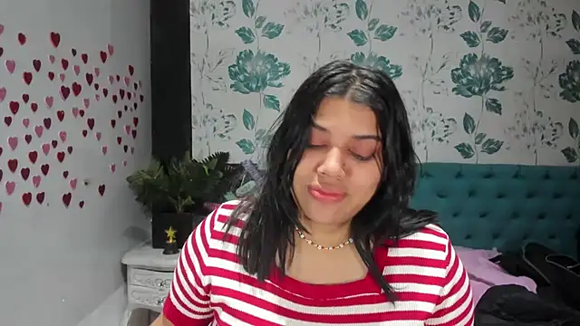 Snapshot of LindaBreeS chatting on 03.18.25 LindaBreeS online show from 03.18.25