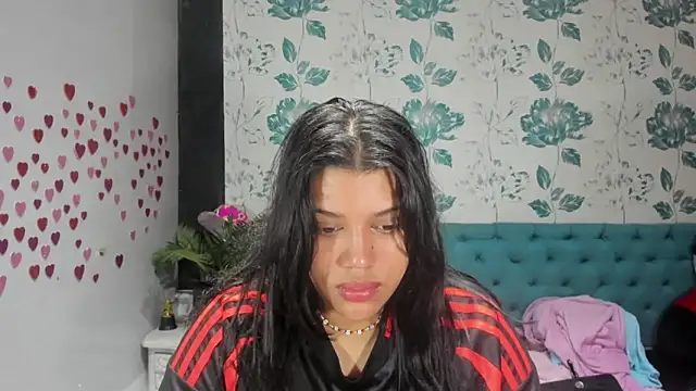 Snapshot of LindaBreeS chatting on 03.20.25 LindaBreeS online show from 03.20.25