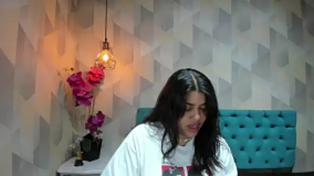 LindaBreeS online show from 03.22.26