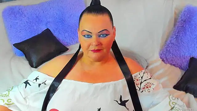 Snapshot of MilanaBiegert chatting on 01.08.25 MilanaBiegert online show from 01.08.25