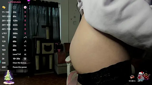 Snapshot of katty_snow chatting on 12.27.24 katty snow online show from 12.27.24