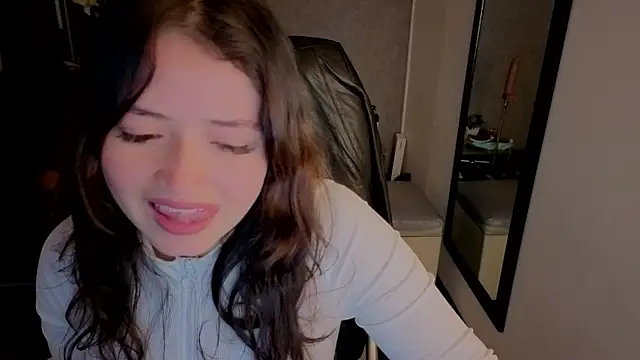 almma shy online show from 10.16.25