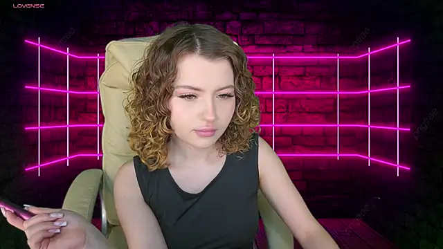 YesPussyClover online show from 03.19.25