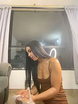 Snapshot of Nikothyna chatting on 12.07.24 Nikothyna online show from 12.07.24