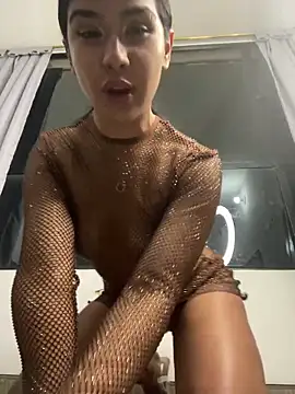 Snapshot of Nikothyna chatting on 01.23.25 Nikothyna online show from 01.23.25