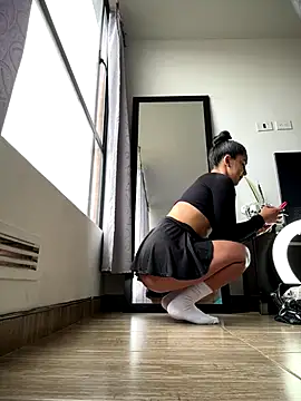 Snapshot of Nikothyna chatting on 09.15.25 Nikothyna online show from 09.15.25