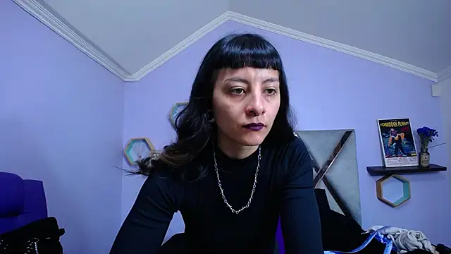 Naughty Kittenm online show from 01.17.25