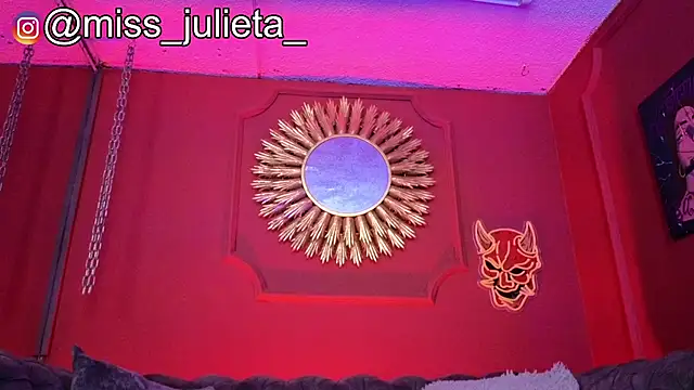 Julieta Russell online show from 07.01.26