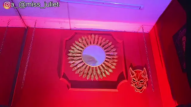 Julieta Russell online show from 07.23.26