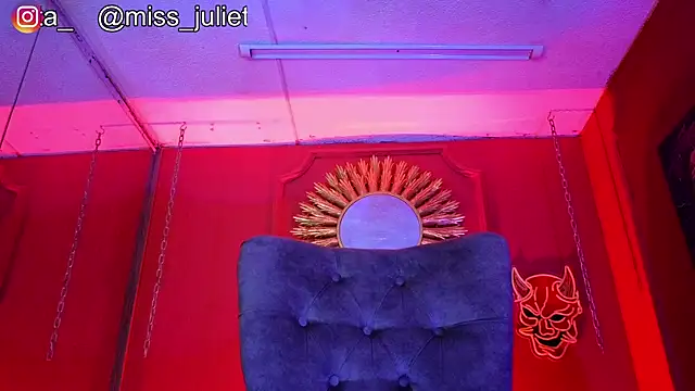 Julieta Russell online show from 07.28.26