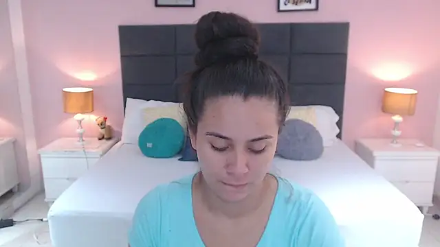 MadisonJenner online show from 01.22.25