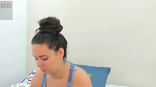 MadisonJenner online show from 03.22.26