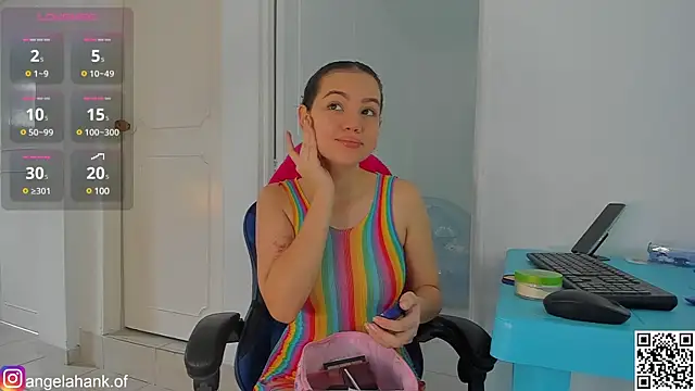 Snapshot of Angela_hank2 chatting on 02.03.25 Angela hank2 online show from 02.03.25