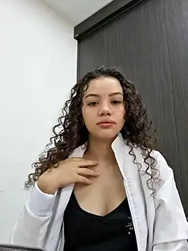 Snapshot of Angela_hank2 chatting on 10.11.25 Angela hank2 online show from 10.11.25