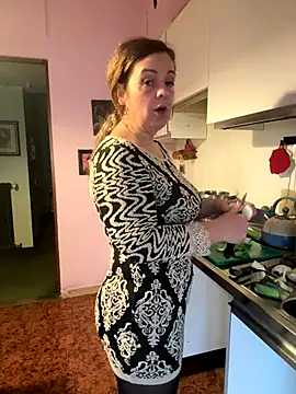 Sunbelxx online show from 12.18.25