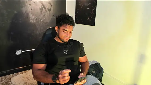 Big furry bear13 online show from 02.19.26