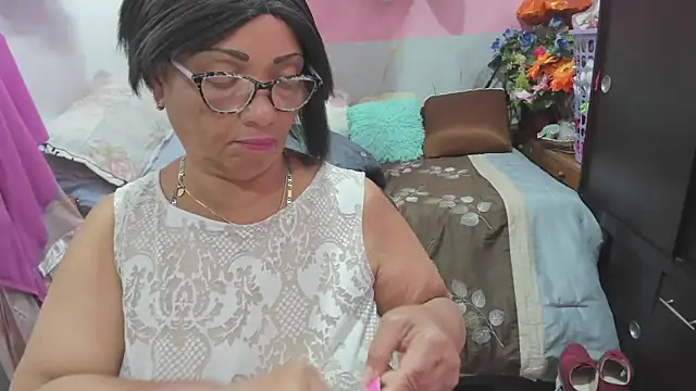 Mrs mommy  online show from 06.15.26