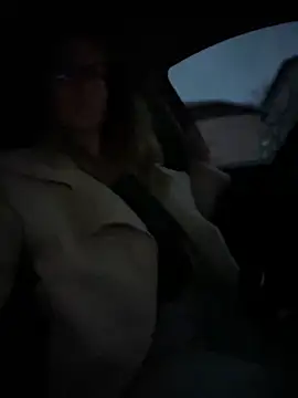 Snapshot of HotXMom chatting on 03.14.25 HotXMom online show from 03.14.25