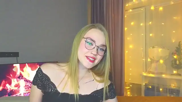 Aurora Golden1 online show from 12.23.24