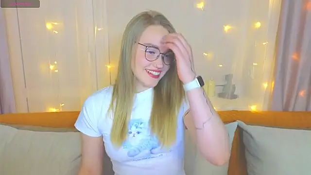 Aurora Golden1 online show from 02.24.25