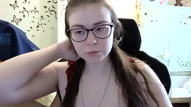 LucyZeph online show from 02.11.25