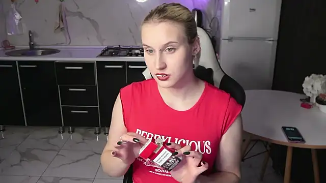 Snapshot of MertyXX chatting on 03.19.26 MertyXX online show from 03.19.26