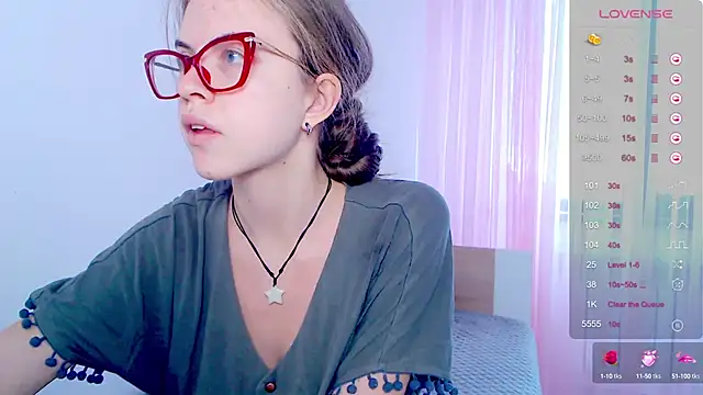 Sarah HS online show from 09.10.25