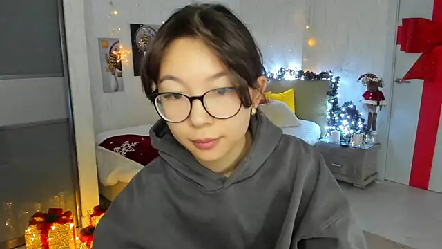 AgnieszkaBanana online show from 12.25.24