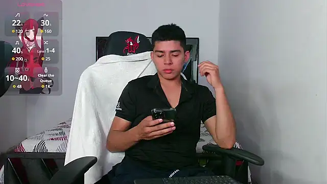 Snapshot of cutes_baby chatting on 12.06.24 cutes baby online show from 12.06.24