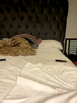 MILL204 online show from 10.26.25