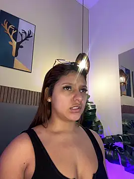 NicolleeEvanss online show from 06.18.26