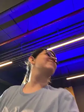 amooraaamoon online show from 09.11.25