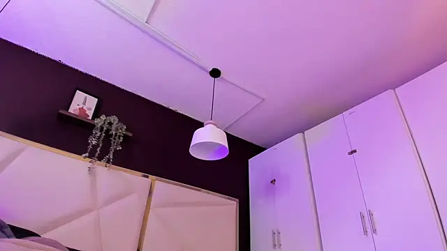 April bowie online show from 11.26.25