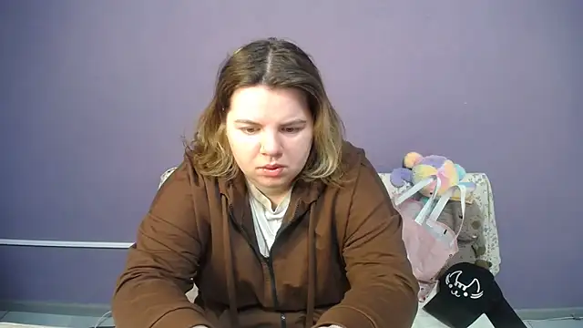Snapshot of so_shy chatting on 05.12.26 so shy online show from 05.12.26