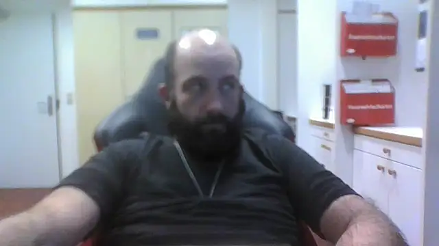 Snapshot of Alexander13101 chatting on 02.21.26 Alexander13101 online show from 02.21.26