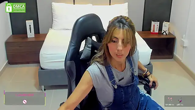 candy summer28 online show from 09.18.25