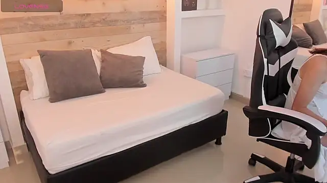 candy summer28 online show from 03.06.26